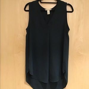 Dark Green sleeveless tunic